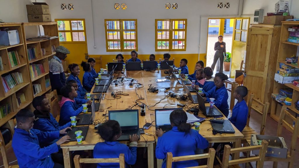 Formation des élèves à l'informatique